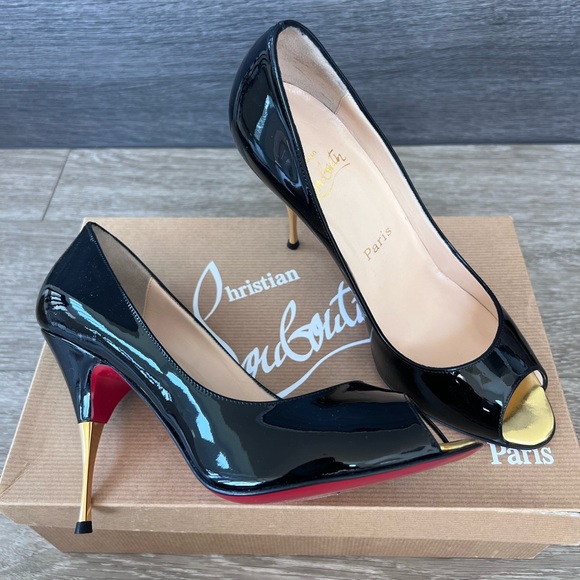 Christian Louboutin Shoes - Christian Louboutin yoyospina 100 patent